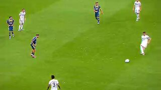 Beautiful goal by Militão