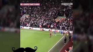 Bosingwa horrible tackle on benayoun - Liverpool and Chelsea days
