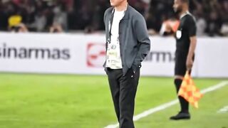 Shin Tae-Yong mau melatih Timnas Indonesia,