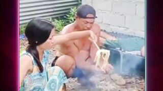 Mas ini menganggu saja orang lagi mimpi indah