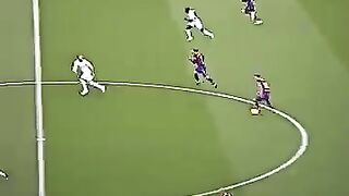 Sergio Ramos wonderful tackle on Lionel Messi