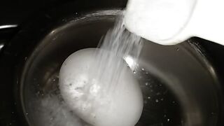 How to boiled egg??