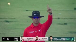 Supereb spell by Mohammad Nawaz  Pak vs Nz match