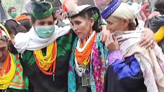 Traveling to barir valley kalash_poofestival_the unique culture of the kalash valley Pakistan