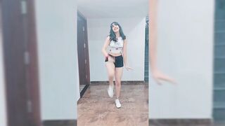 Indian Girl Prachi Naik Dance