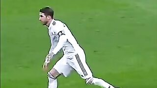 Segio Ramos vs Ibrahimovic