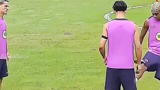 Gavis Epic Juggling Fail   Funny Football Training Moment