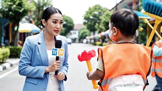 Masih kecil udah kerja malah kita yang dah gedek gak kerja