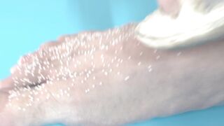 How To Grow Mushrooms On Your Feet