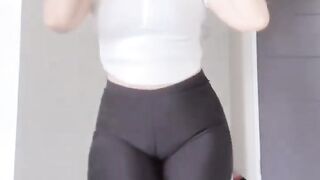 sexy butt dancing