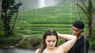 Traditional Massage on Rice Terrace   Pijat Tradisional di Sawah