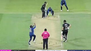 Mitchell Santner out wicket for england