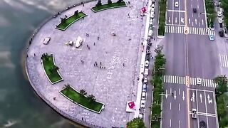 Jalan Raya ini seperti terbang di langit