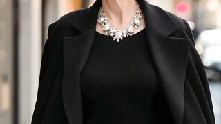 Mode Classique et Luxueuse  Inspiration du Style Élégant Féminin