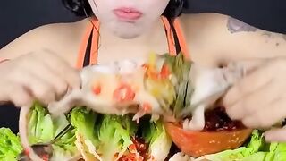 Extreme Thai Mukbang Giant Rodent Challenge!