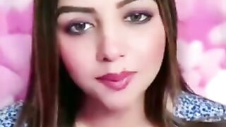 Khushboo Tera Papon mein Lakutre jawni Jab Se muskurate Ho