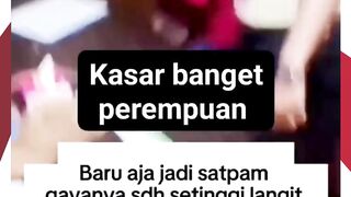Viral! Perempuan Berseragam Lakukan Kekerasan terhadap Wanita Berbaju Merah, Lokasi Belum Diketahui