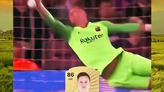 Giroud jadi striker oke, jadi kiper malah clean sheet!