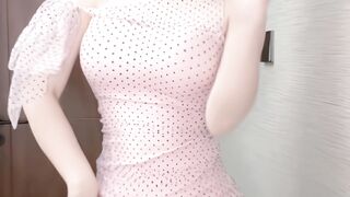 Wheres My Leading Man? The Secret Charm of a Soft-Curved Woman