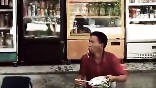 Kejam! Pedagang Disiram Pemilik Toko Saat Sedang Makan