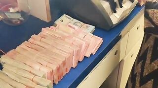 Penarikan gaji fbpro