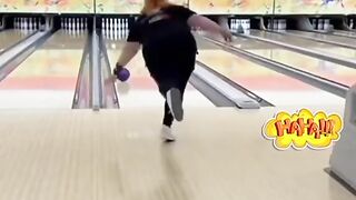 play bowling