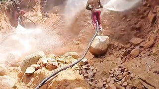 The Process of Searching for Pure Gold Using Manual Techniques