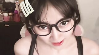 tiktok dance cute girl