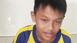 Nice Voice Reciting Quran Child