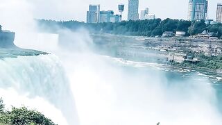 The Majestic Power of Niagara Falls
