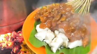 Indonesian Padang style chicken satay.