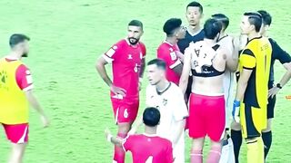 PEMAIN LEBANON HANYA MENGANDALKAN GULING-GULING