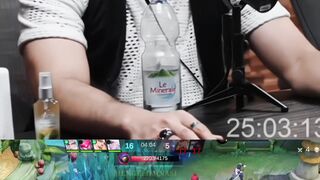 Apakah dirimu meremehkan ku?