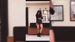Indian Girl Dakshata Jadhav Dance