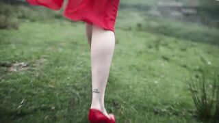 Florence The Machine - Everybody Scream (Official Music Video)(720PHD).mp4