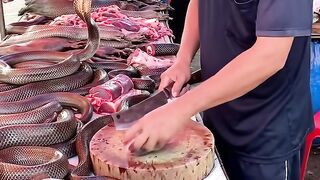 Pasar tradisional asia