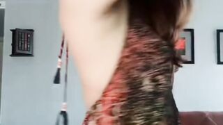 Latest-Tik-tok-funny-girls-videos-Trendi_2.