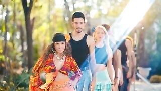 Yonca Evcimik - Lambada