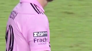 MESSI FUNNY CELEBRATION EVER