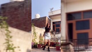 Indian Girl Sania Dance