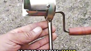 manual corn sheller