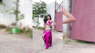 Indian Girl Vidya Choudhary Dance