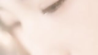 She disguises herself at a matchmaking event and is a beautiful billionaire CEO proposes to her!