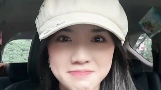 Tatapan member JKT48 ini bikin cowok lemah seketika