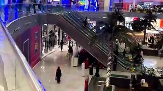 Beautiful mall nice need and clean