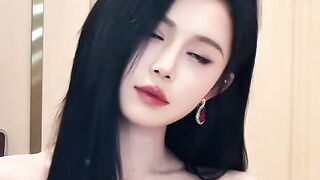 Billion Views! Jiang Shiqis Rise as Chinas Short Drama Queen