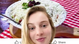 ЧИЯ  Е ШОПСКАТА САЛАТА ?
