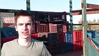 СЕГА СТАНА ЕДНА - ТЕЗИ ЮНАЦИ КАЗВАТ ЧЕ МАКЕДОНИЯ Е ГРЪЦКА
