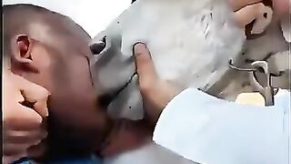 This is how if you have a friend who has a great sense of humor, you are guaranteed to laugh out loud.