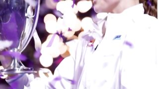 Elena Rybakina,  tabola bale song